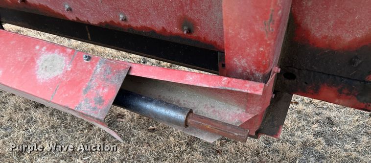 image for item JD9632 International 810-24  rigid head