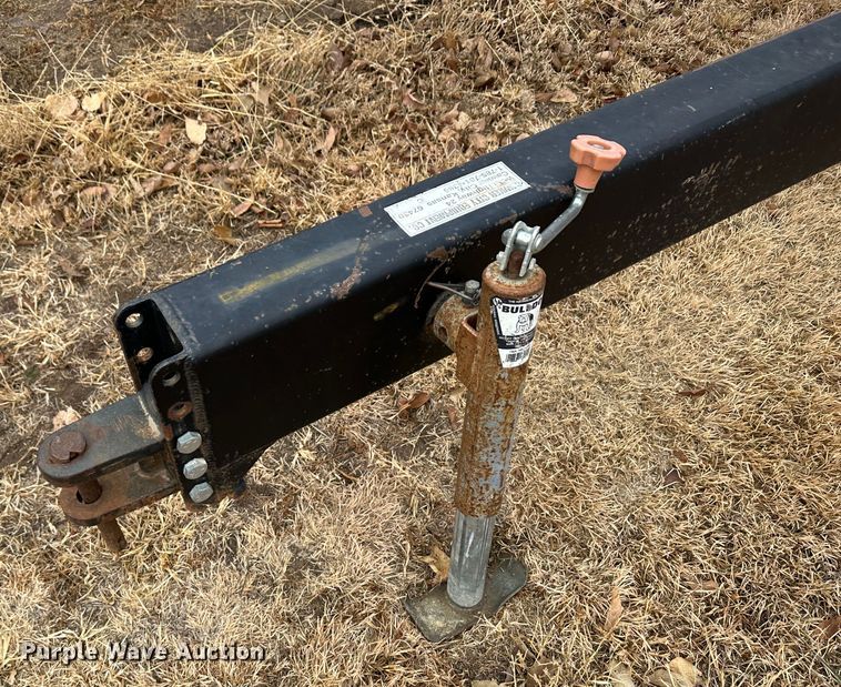 image for item JD9632 International 810-24  rigid head