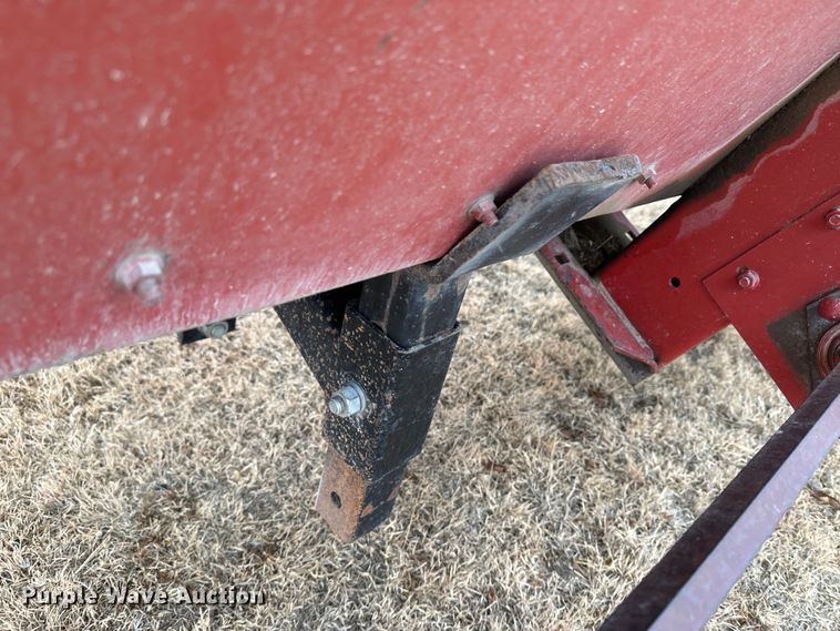 image for item JD9632 International 810-24  rigid head