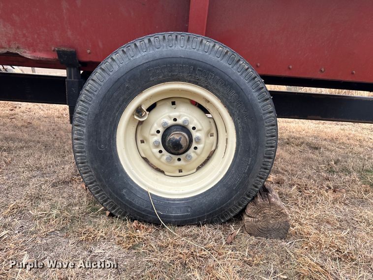 image for item JD9632 International 810-24  rigid head