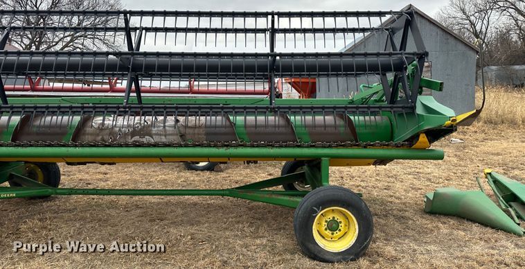 image for item JD9633 John Deere 920  rigid head