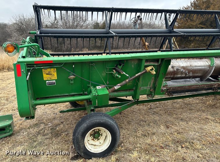 image for item JD9633 John Deere 920  rigid head
