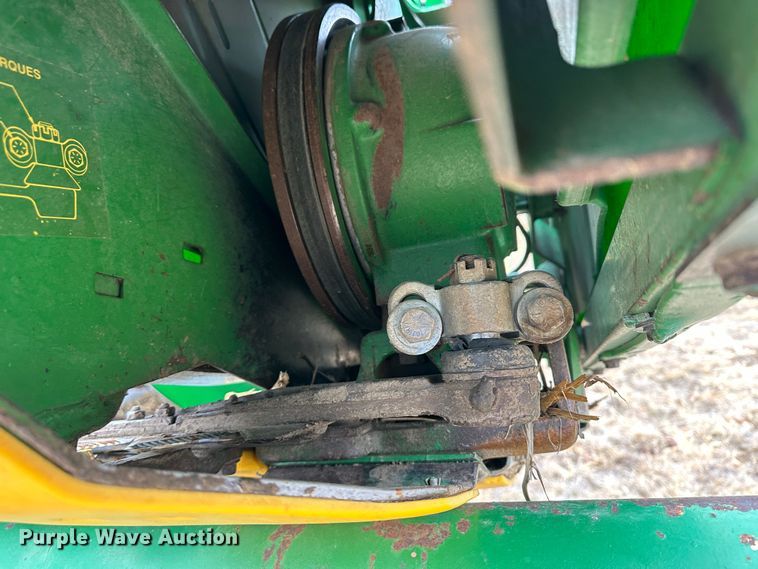 image for item JD9633 John Deere 920  rigid head