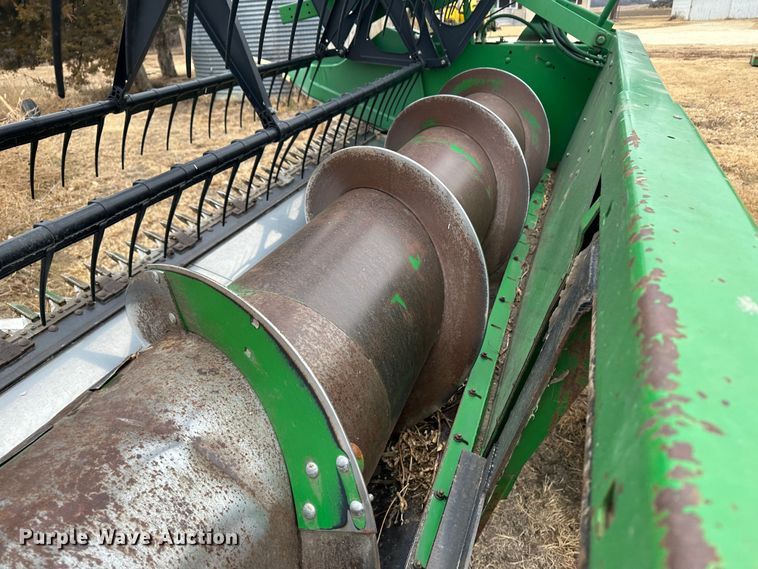 image for item JD9633 John Deere 920  rigid head