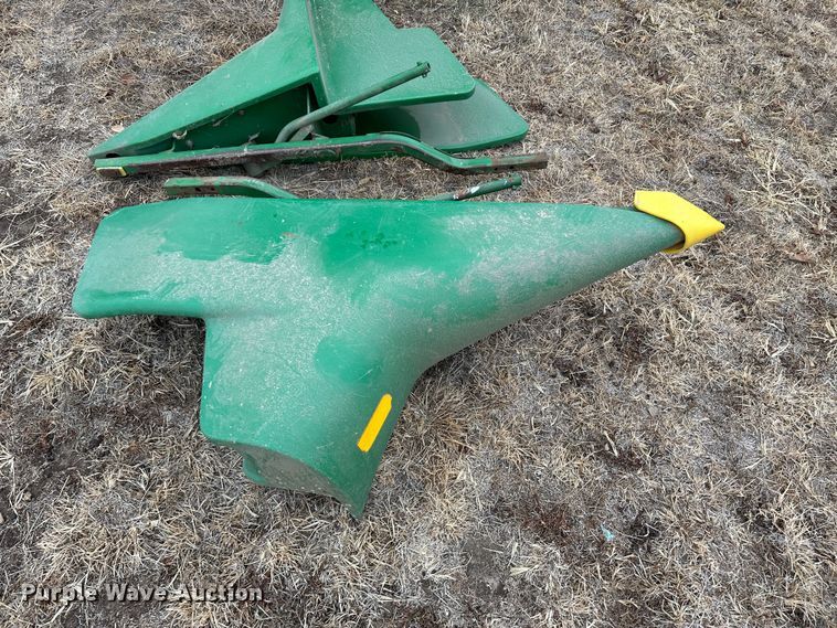 image for item JD9633 John Deere 920  rigid head