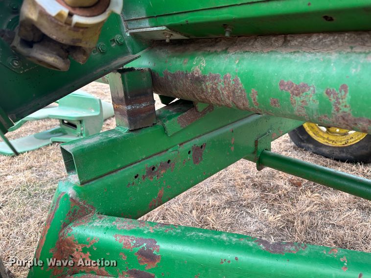 image for item JD9633 John Deere 920  rigid head