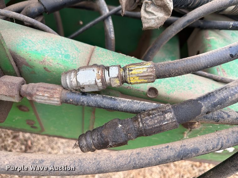 image for item JD9635 John Deere 7200  planter