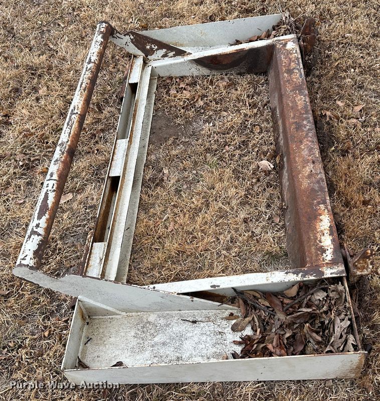 image for item JD9637 Head adapter