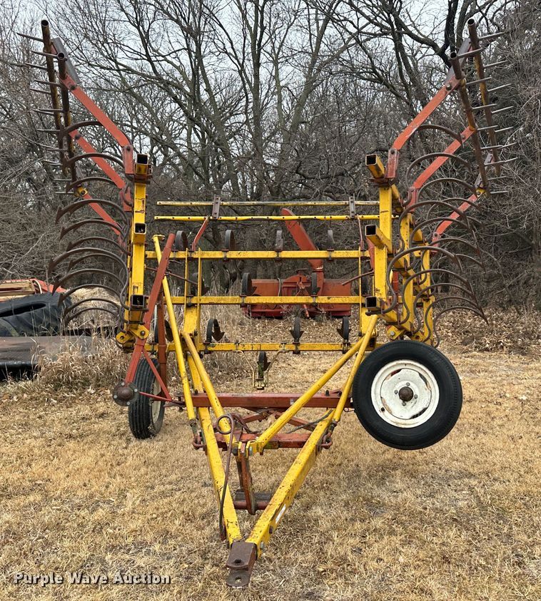 image for item JD9638 field cultivator