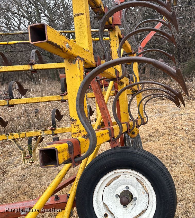 image for item JD9638 field cultivator