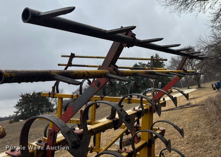 image for item JD9638 field cultivator