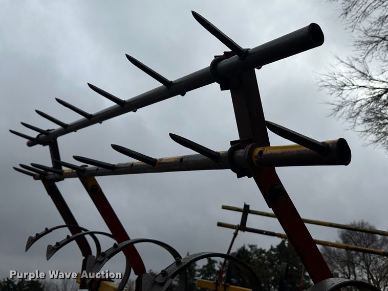 image for item JD9638 field cultivator