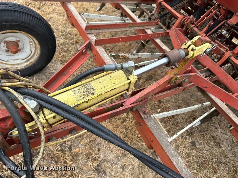 image for item JD9641 International 150  grain drill