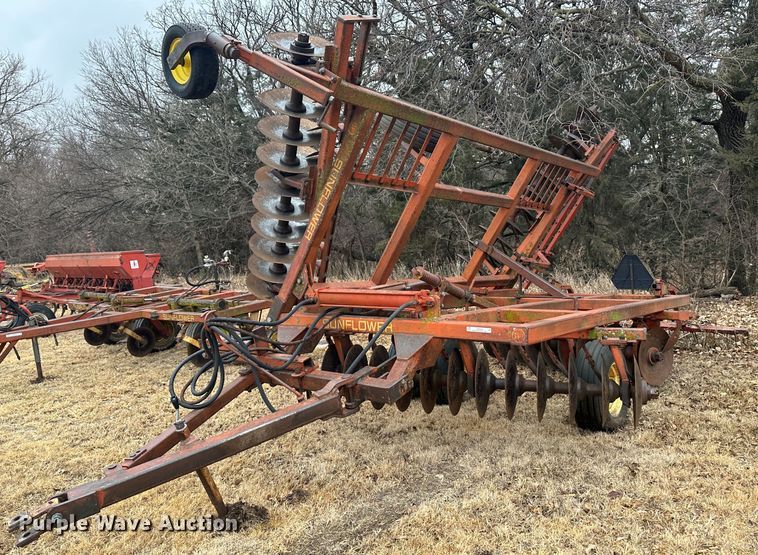 image for item JD9643 Sunflower  disk