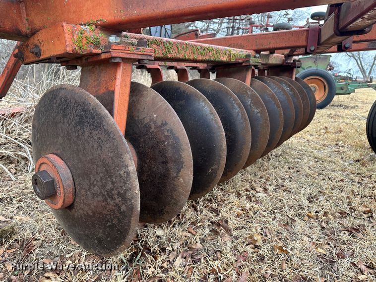 image for item JD9643 Sunflower  disk