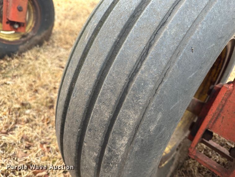 image for item JD9643 Sunflower  disk