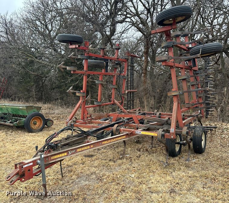 image for item JD9645 Kent Series V  field cultivator