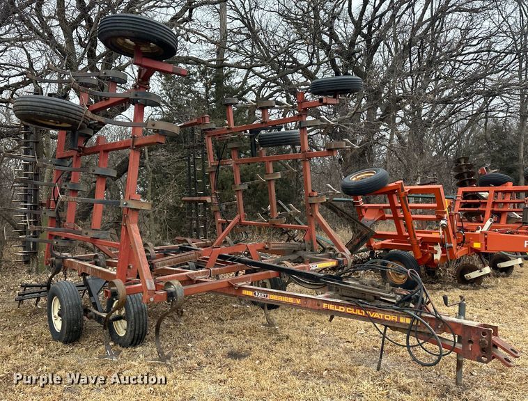 image for item JD9645 Kent Series V  field cultivator