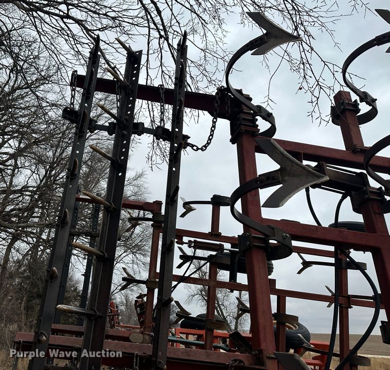 image for item JD9645 Kent Series V  field cultivator