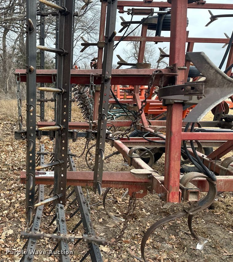 image for item JD9645 Kent Series V  field cultivator