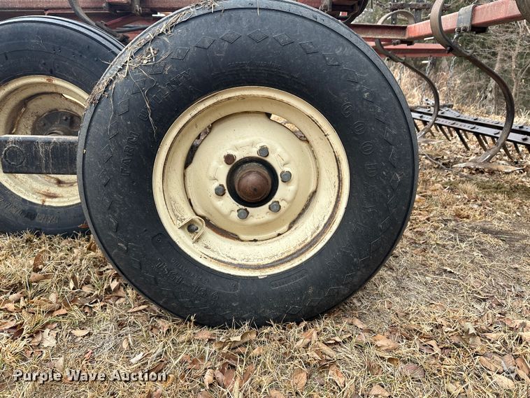 image for item JD9645 Kent Series V  field cultivator