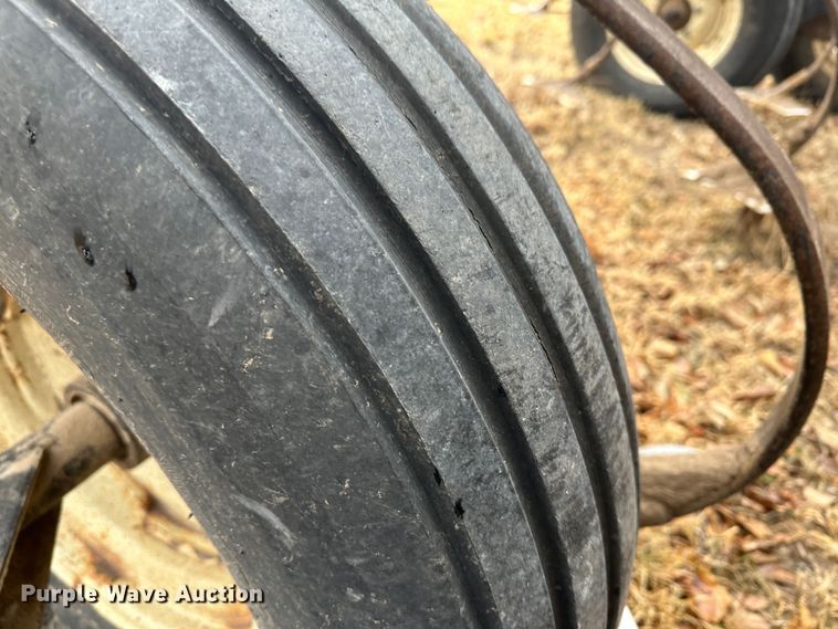 image for item JD9645 Kent Series V  field cultivator