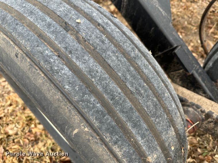 image for item JD9645 Kent Series V  field cultivator