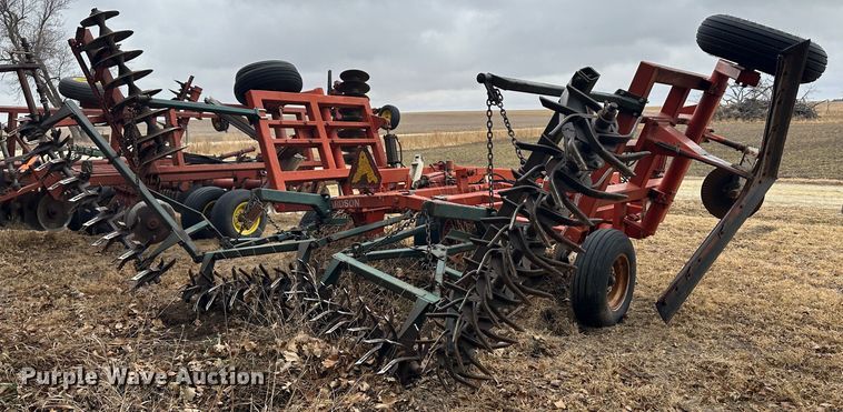 image for item JD9646 Richardson  sweep plow