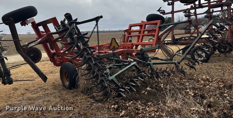 image for item JD9646 Richardson  sweep plow