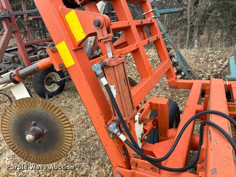 image for item JD9646 Richardson  sweep plow
