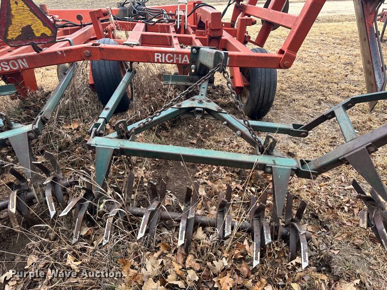 image for item JD9646 Richardson  sweep plow