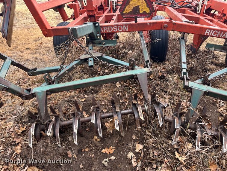 image for item JD9646 Richardson  sweep plow