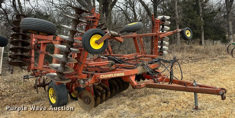 image for item JD9647 Sunflower 79TA-21  double off-set disk