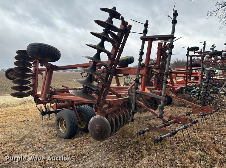 image for item JD9647 Sunflower 79TA-21  double off-set disk