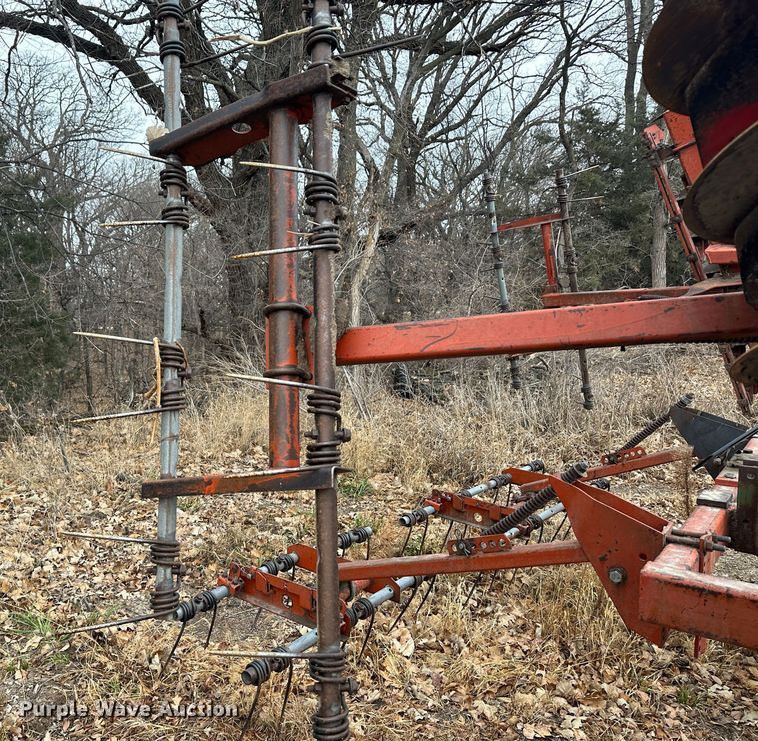 image for item JD9647 Sunflower 79TA-21  double off-set disk