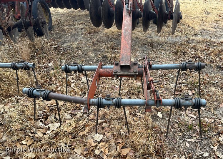 image for item JD9647 Sunflower 79TA-21  double off-set disk