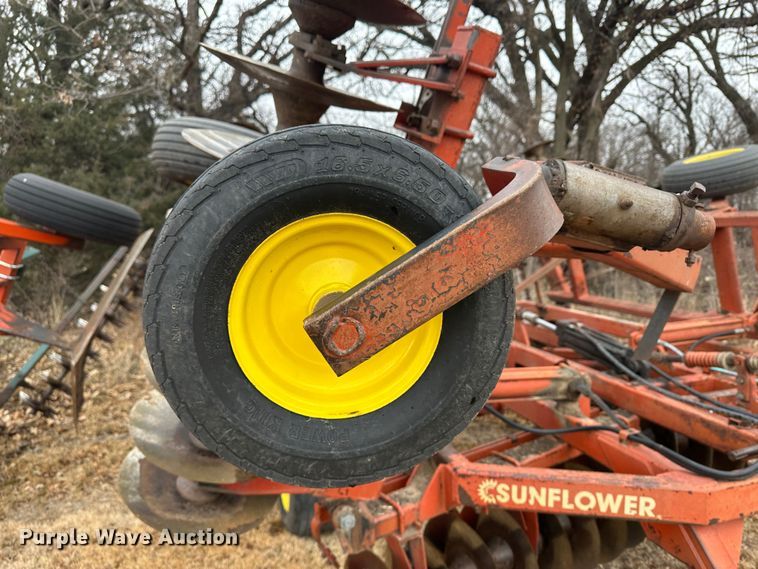 image for item JD9647 Sunflower 79TA-21  double off-set disk