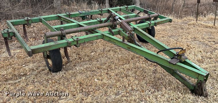 image for item JD9648 Chisel