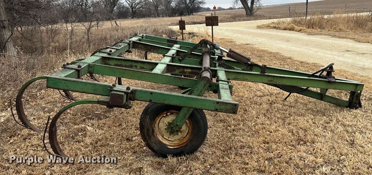 image for item JD9648 Chisel