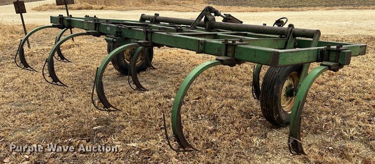 image for item JD9648 Chisel