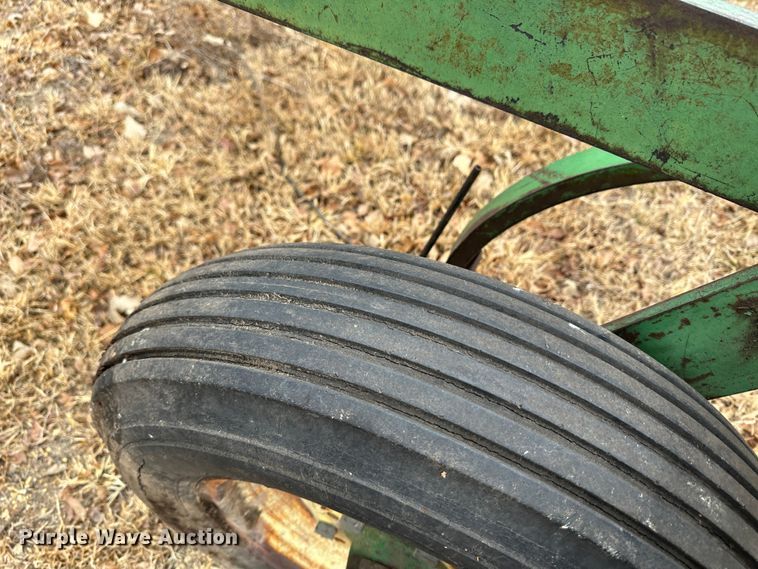 image for item JD9648 Chisel