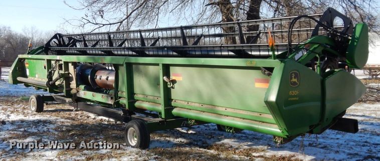 image for item JK9137 2004 John Deere 630F  flex head