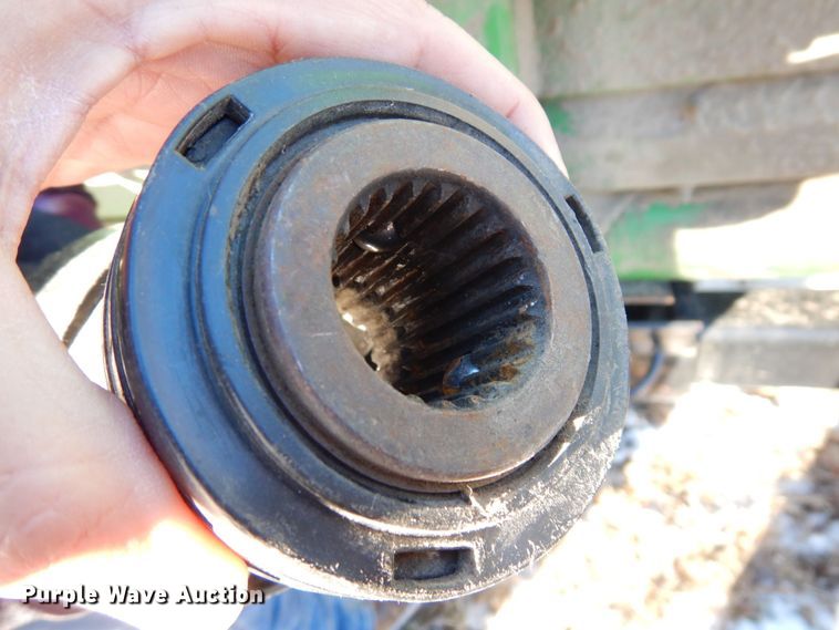 image for item JK9137 2004 John Deere 630F  flex head