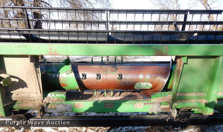 image for item JK9137 2004 John Deere 630F  flex head