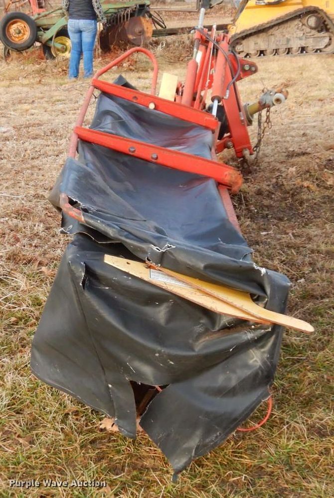 image for item JK9141 New Holland 617  disc mower