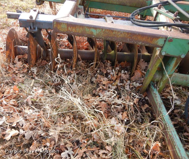 image for item JK9142 John Deere 1710A  disk ripper