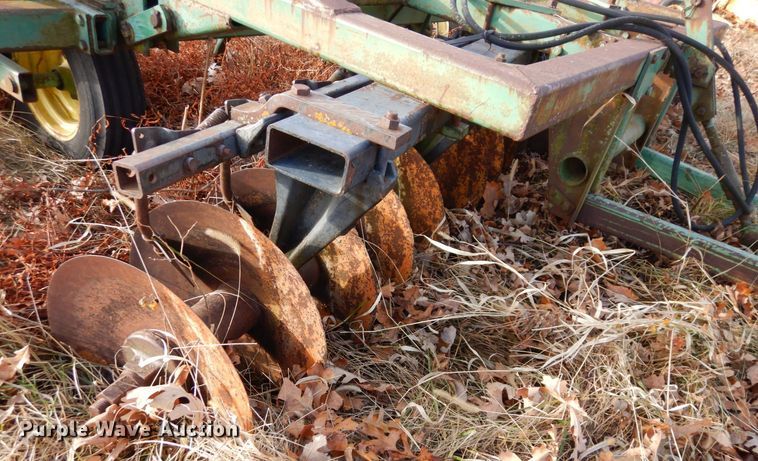 image for item JK9142 John Deere 1710A  disk ripper