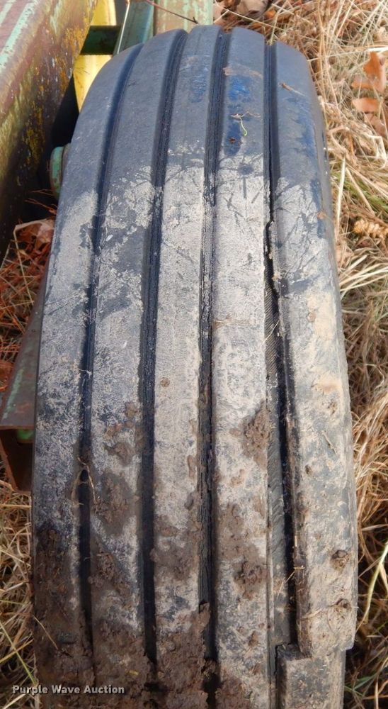 image for item JK9142 John Deere 1710A  disk ripper