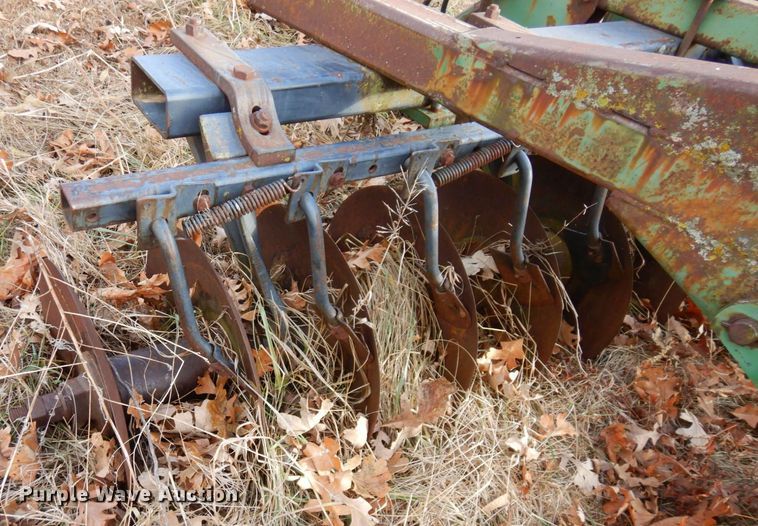 image for item JK9142 John Deere 1710A  disk ripper