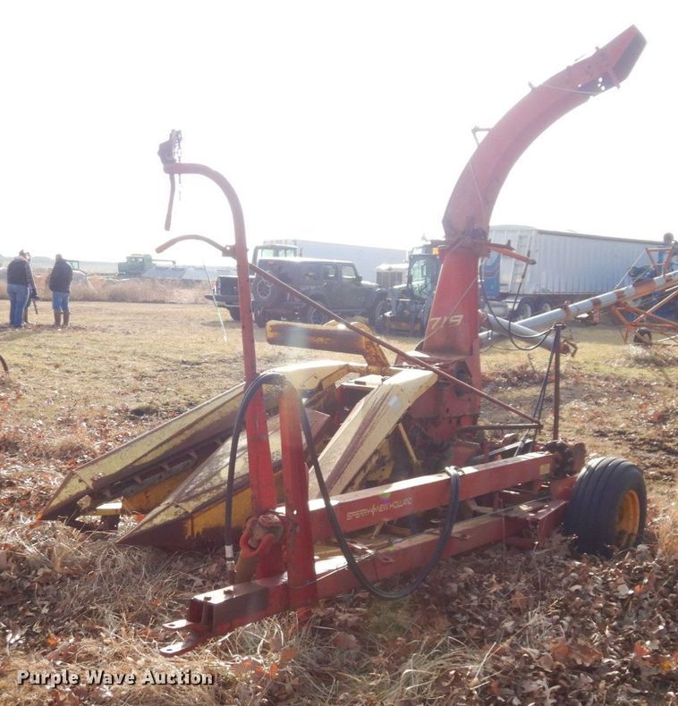 image for item JK9143 New Holland 718  forage harvester